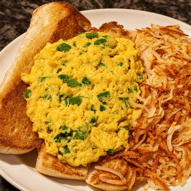 Pepper & Egg Sandwich.